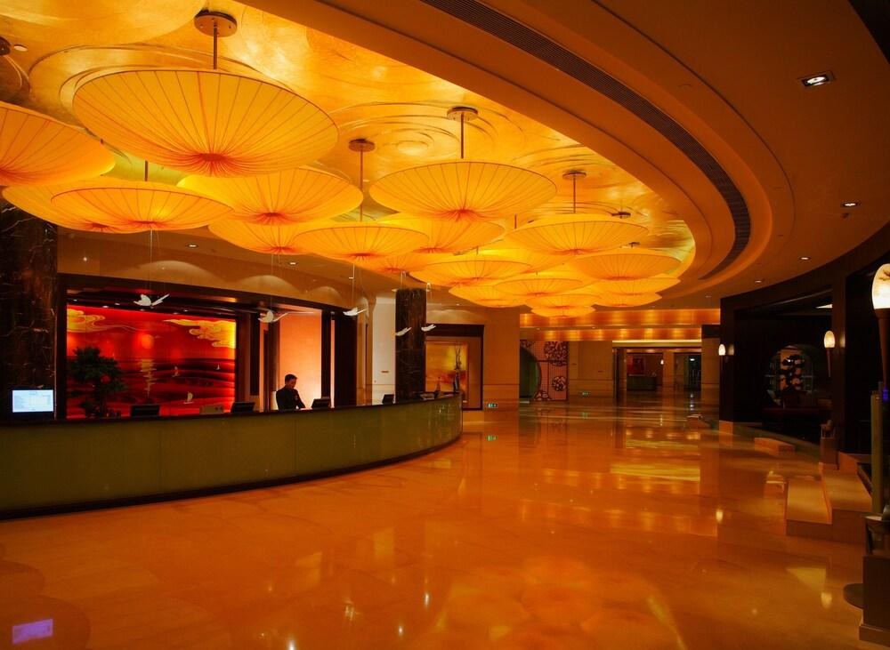 NEW CENTURY GRAND photo 4
