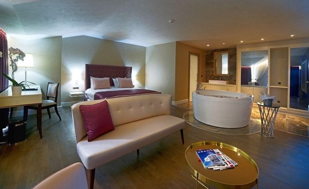 TABA LUXURY SUITES photo 3