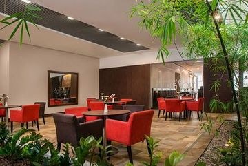 HOLIDAY INN WARSAW JOZEFOW photo 3