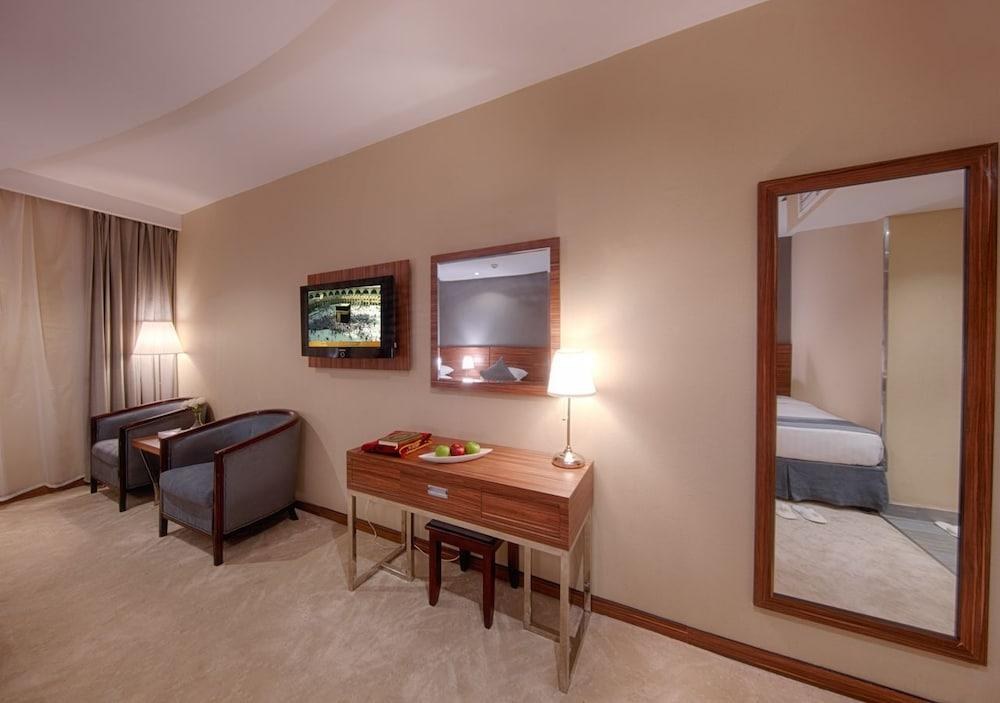 AL SAFWAH ROYAL ORCHID photo 2