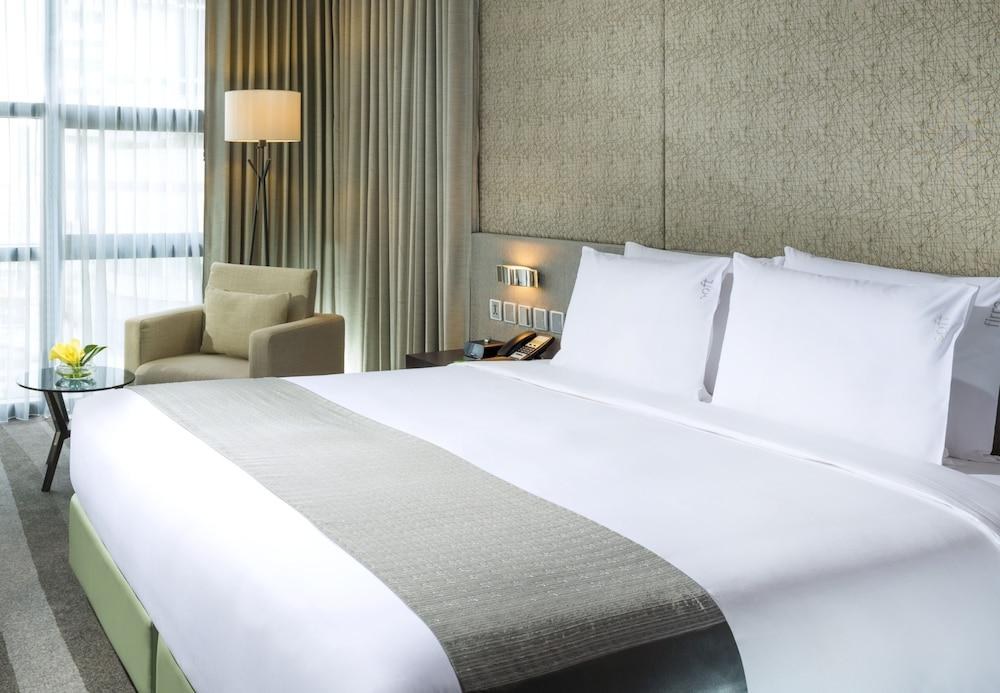 HOLIDAY INN SUKHUMVIT22 photo 2