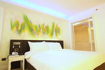 SKYY HOTEL photo 3