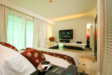 SKYY HOTEL photo 4