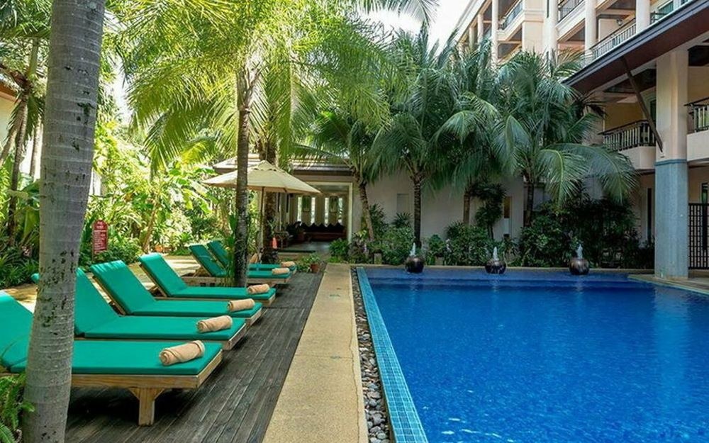 THANTHIP BEACH RESORT
