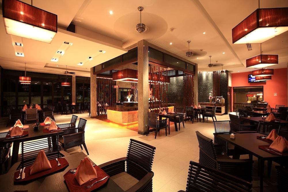 Wyndham Sea Pearl Resort Phuket photo 4