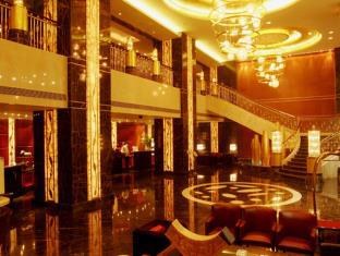 KunTai Royal Hotel photo 2