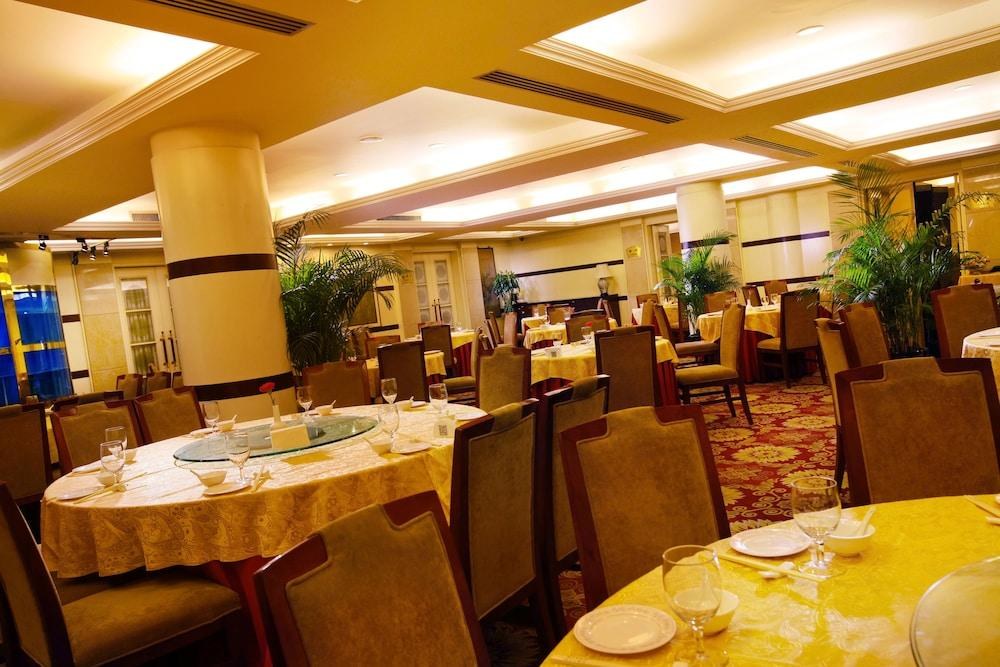 YANSHAN HOTEL photo 2