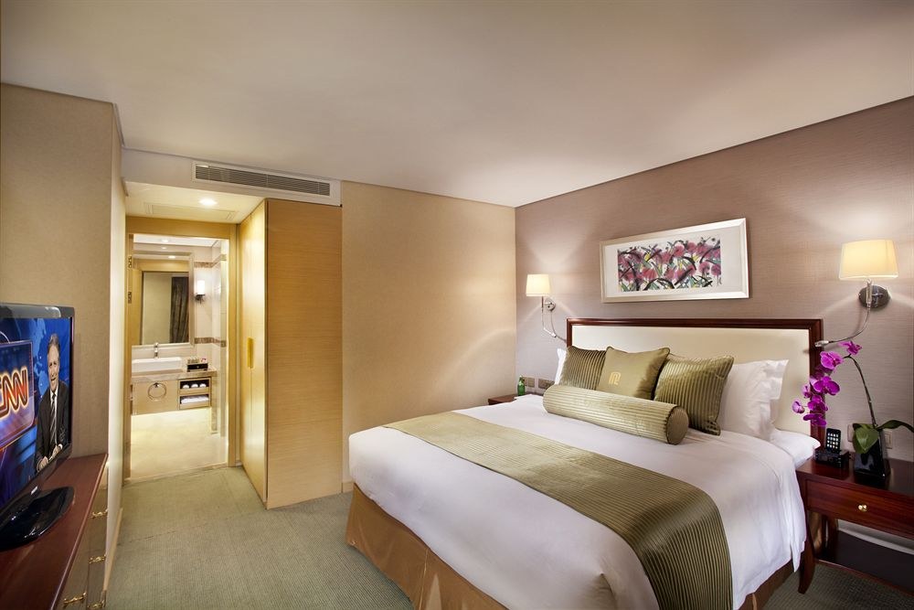 REGAL PLAZA HOTEL & RESIDENCE photo 1