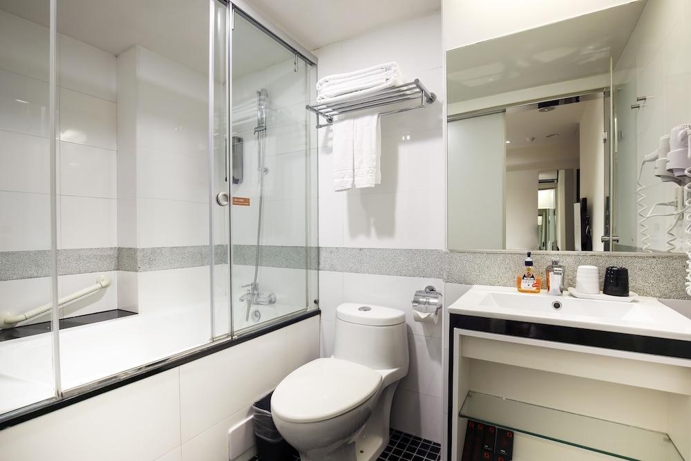 Hotel 73 (Quarantine Hotel) photo 3