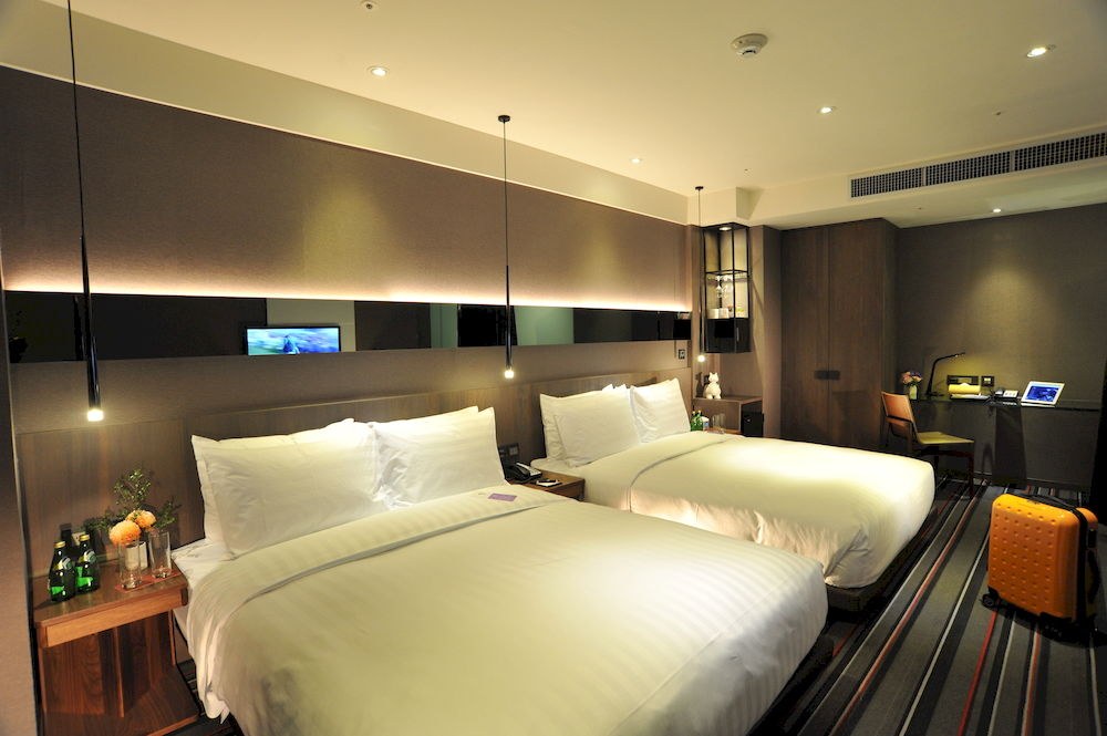 WESTGATE HOTEL