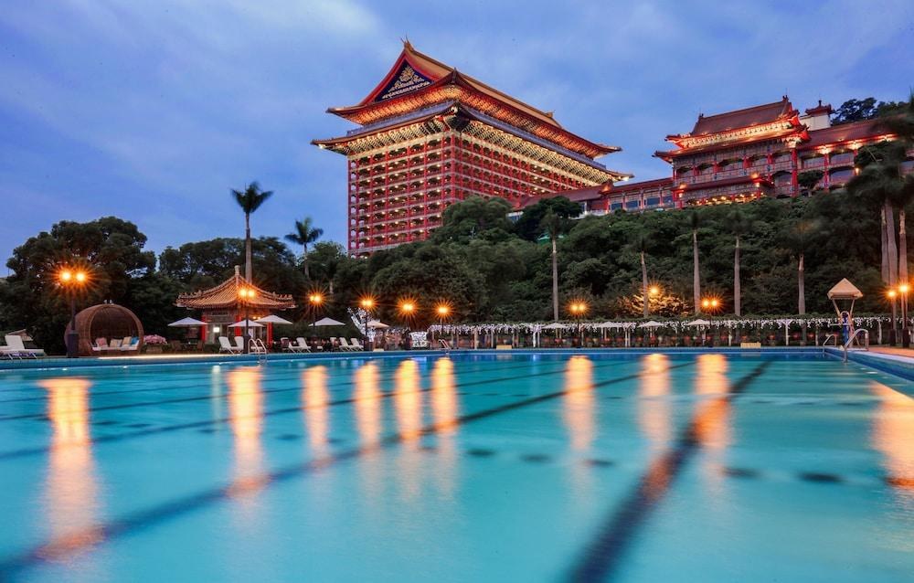 THE GRAND HOTEL TAIPEI photo 2