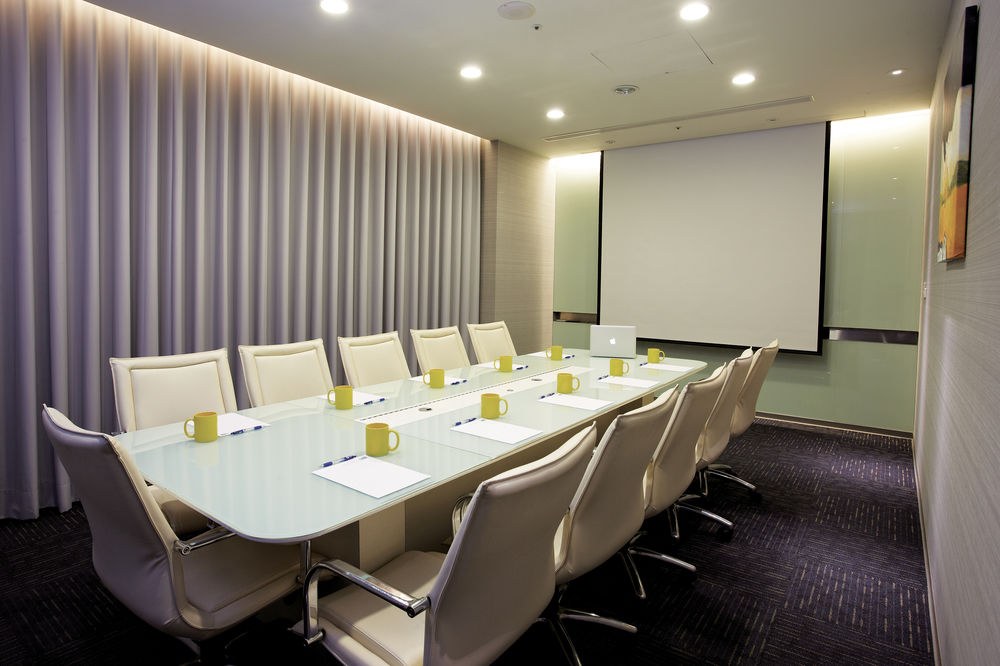 Holiday Inn Express Taichung Park