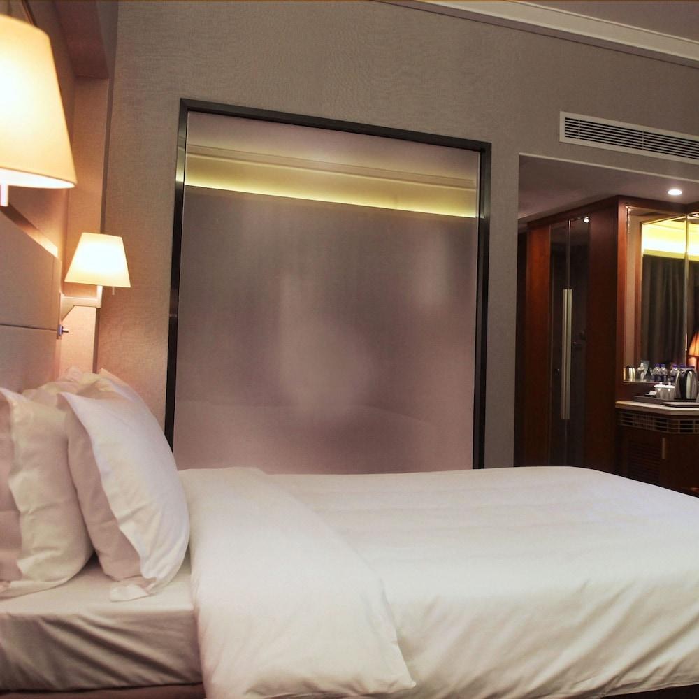 Wanyue Grand Skylight Hotel Shenzhen photo 3