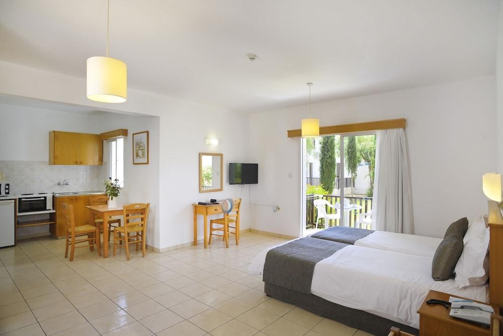 AKTI BEACH VILLAGE RESORT photo 3