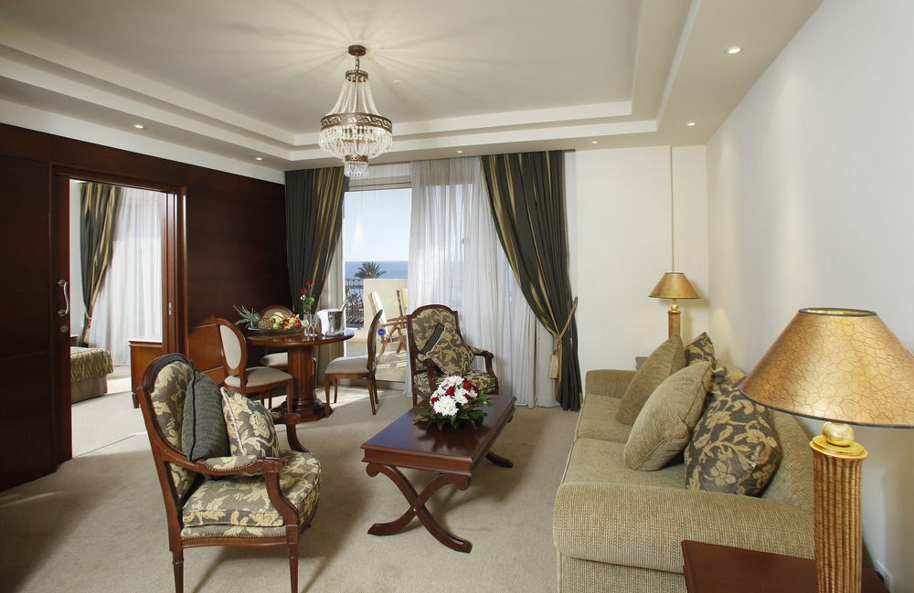 AQUAMARE BEACH HOTEL & SPA photo 1