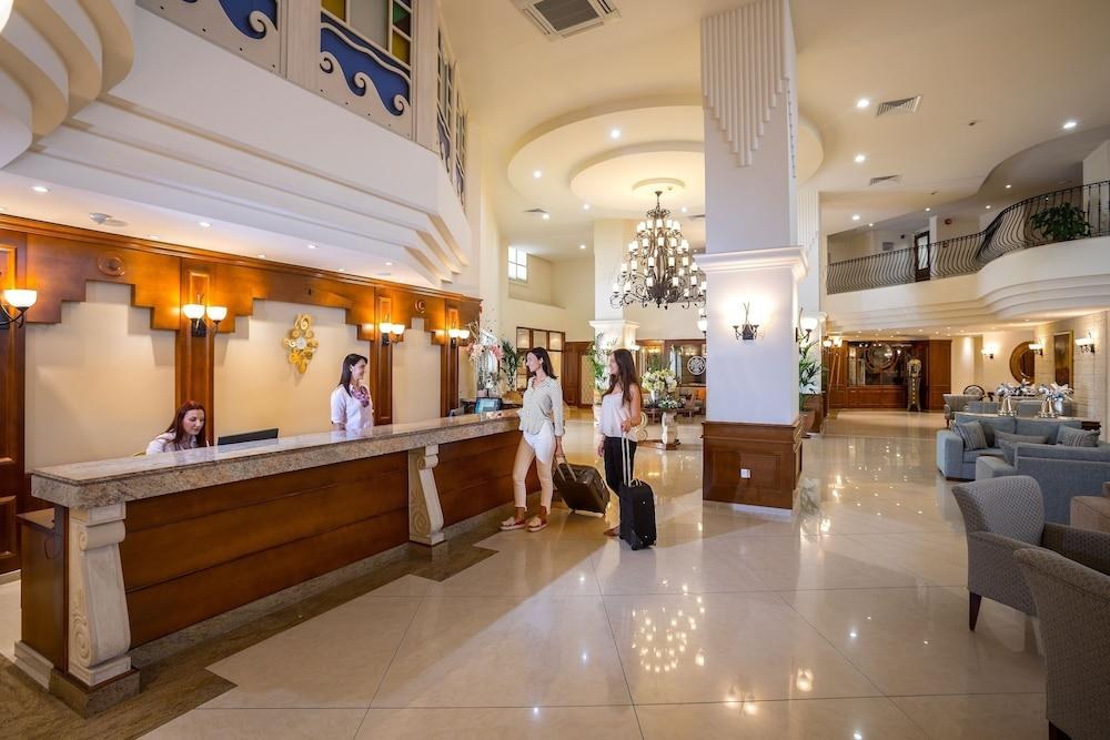 AQUAMARE BEACH HOTEL & SPA photo 4