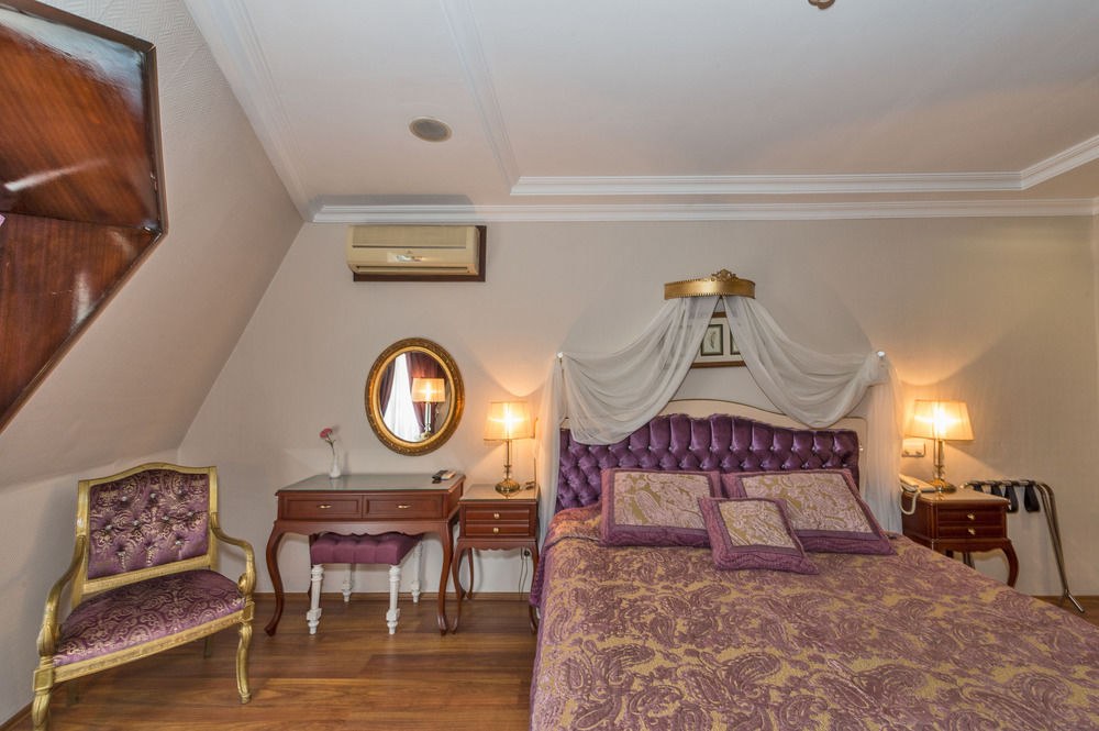 DAPHNE HOTEL photo 1