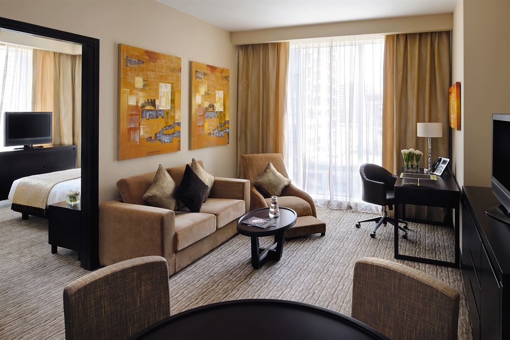 Mövenpick Hotel Jumeirah Lakes Towers photo 2