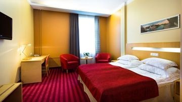 HOTEL LONDON BY TARTUHOTELS photo 2