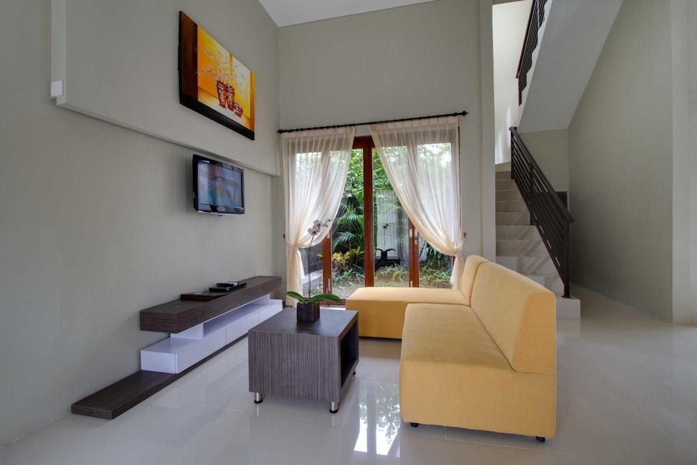 DENBUKIT RESIDENCE AND SUITES photo 2