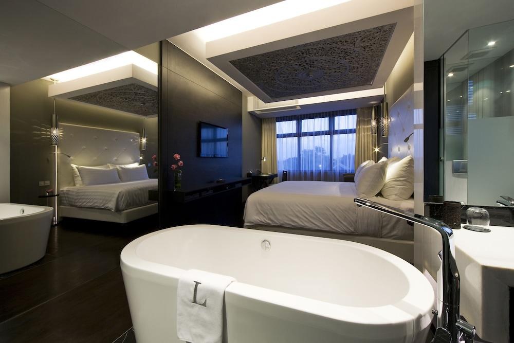 L HOTELS SEMINYAK photo 2