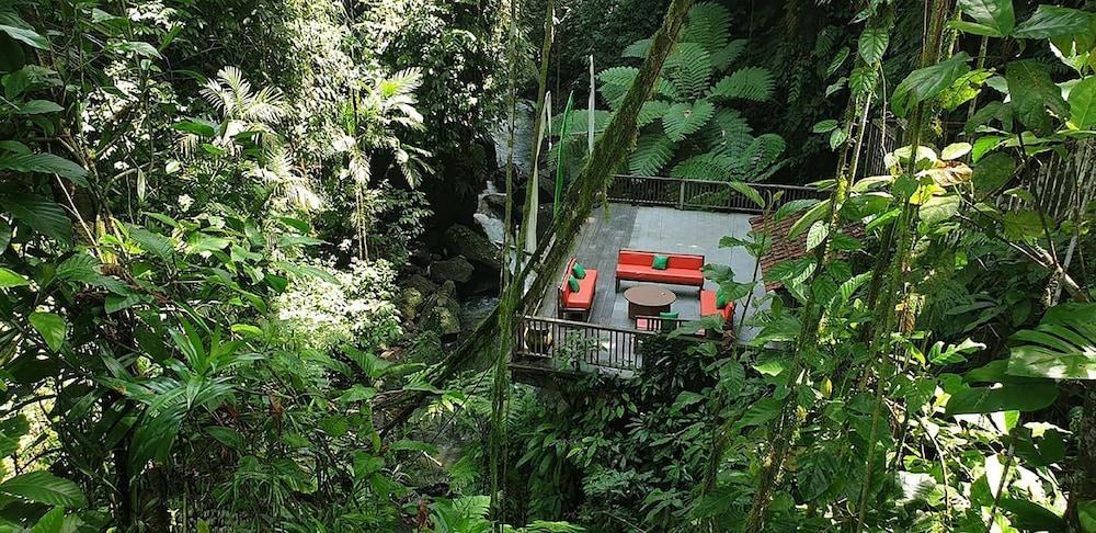 ALAM UBUD CULTURE VILLAS & RESIDENCES photo 2