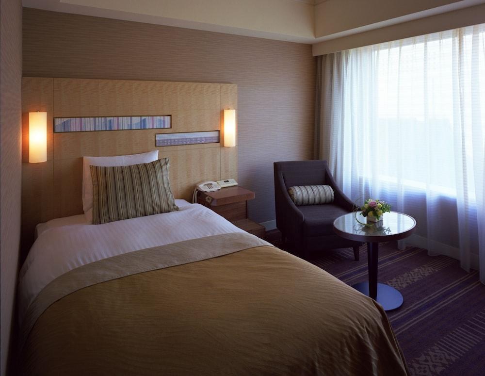 OKURA FUKUOKA photo 2
