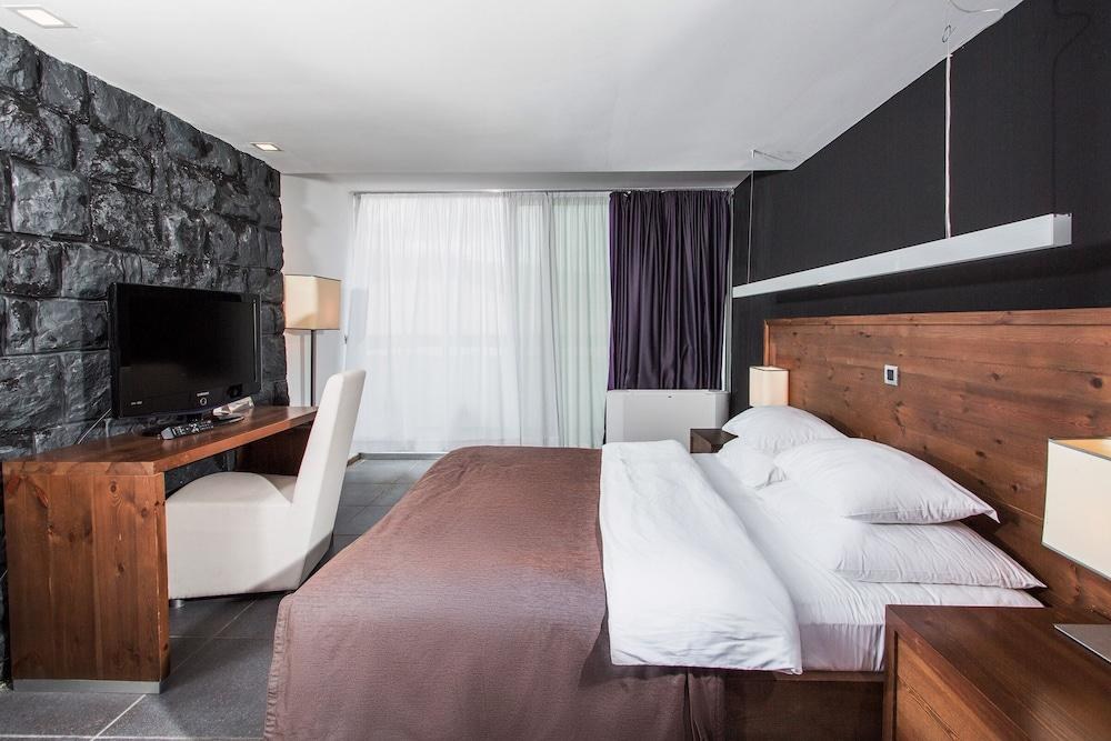 AVALA RESORT & VILLAS photo 2
