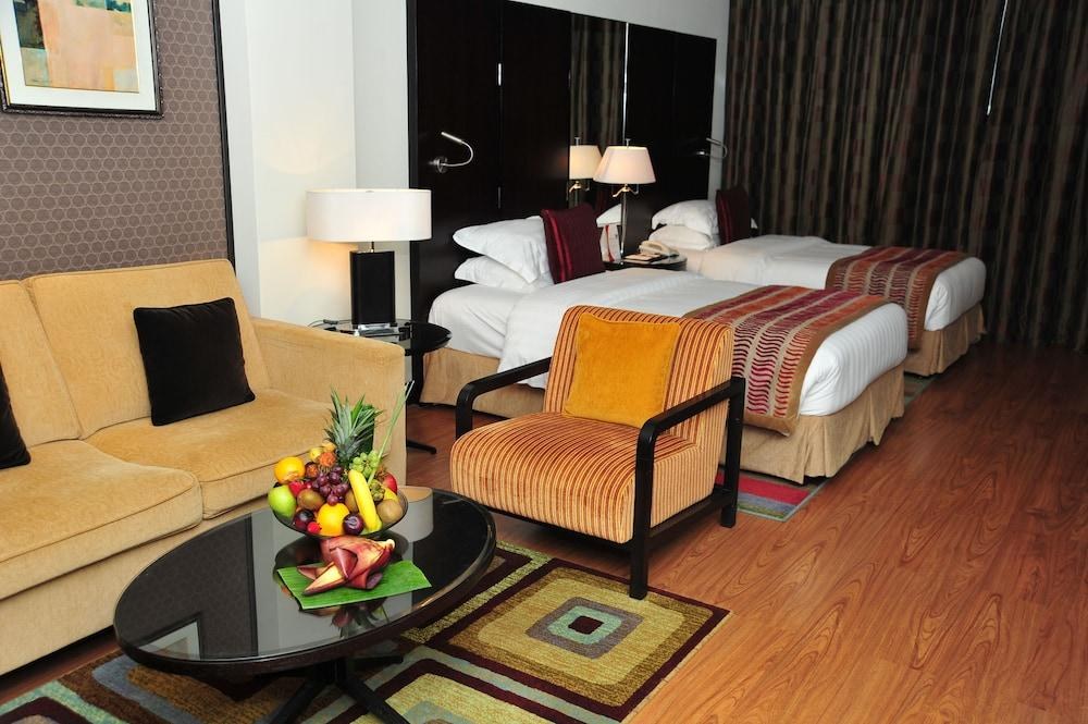 CROWNE PLAZA HOTEL AL KHOBAR photo 2
