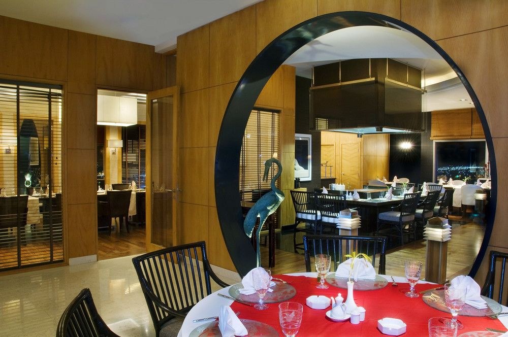 SHERATON TOWERS photo 3