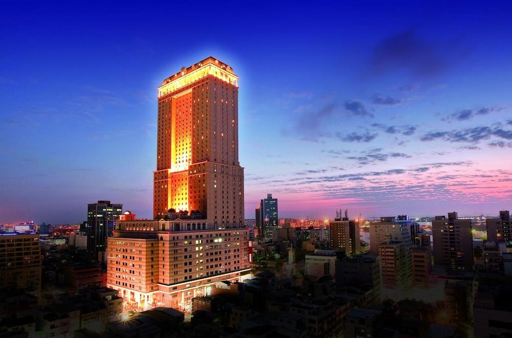 GRAND HI-LAI photo 2