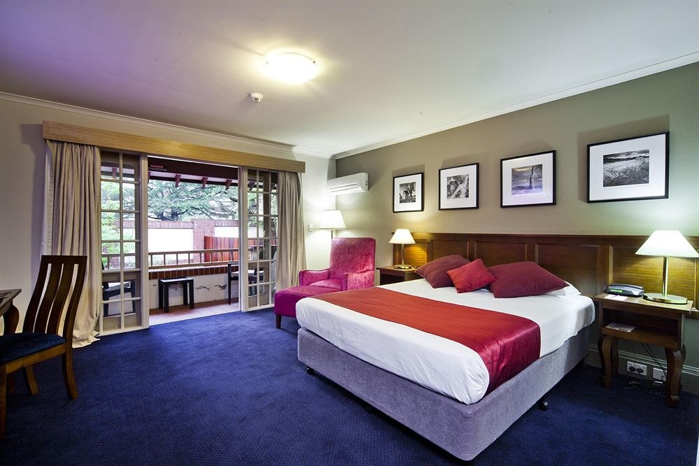MERCURE CANBERRA photo 1