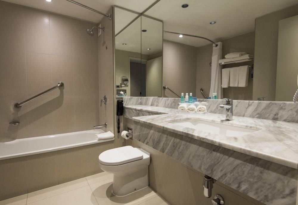 HOLIDAY INN EXPRESS CONCEPCION photo 4