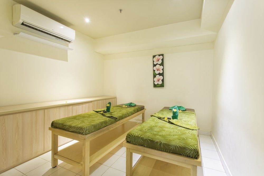 MAXONEHOTEL AT BUKIT JIMBARAN photo 1