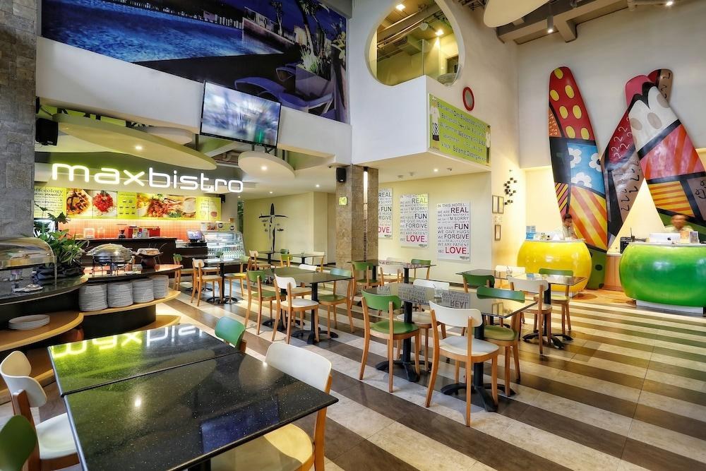 MAXONEHOTEL AT BUKIT JIMBARAN photo 2