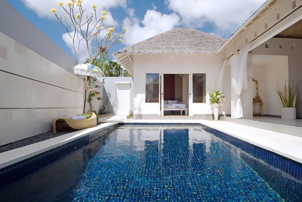 KAMUELA VILLAS SEMINYAK photo 3