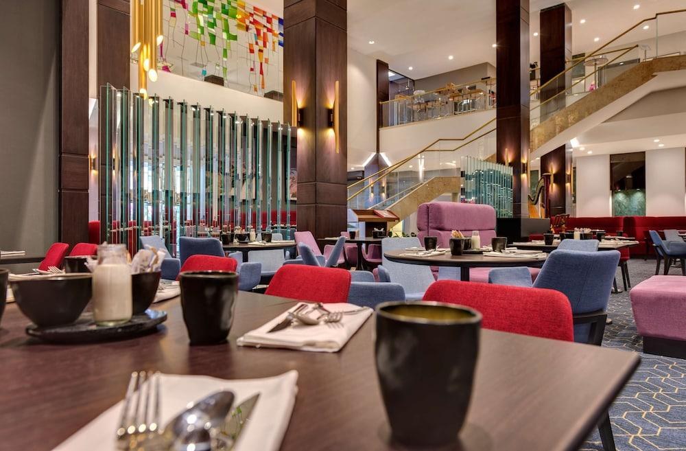 RADISSON BLU LEOGRAND HOTEL photo 3