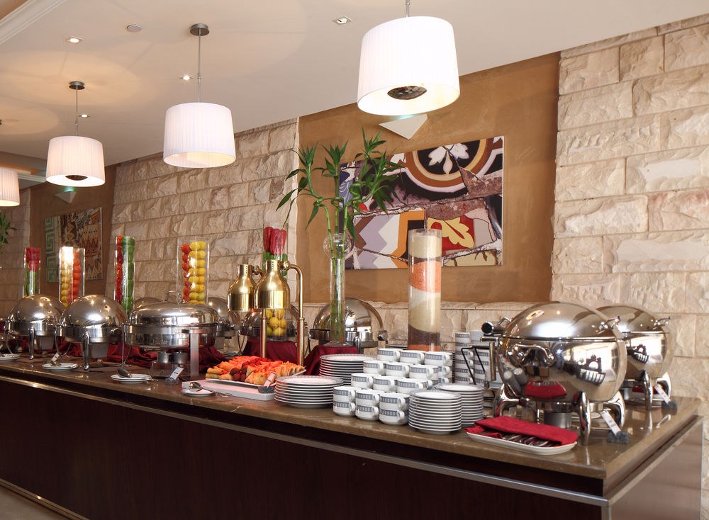 HOLIDAY INN CORNICHE photo 1