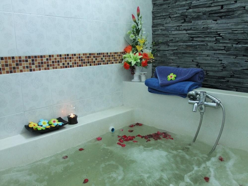SAMUI ISLAND BEACH RESORT photo 4