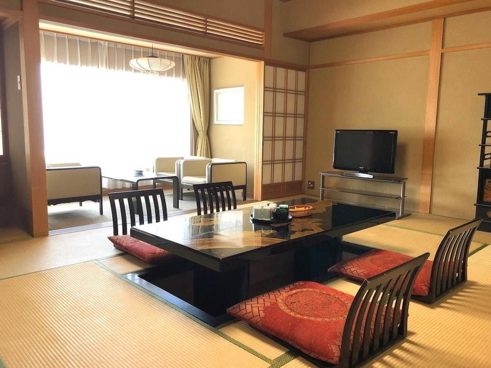 ATAMI KINJOKAN photo 4