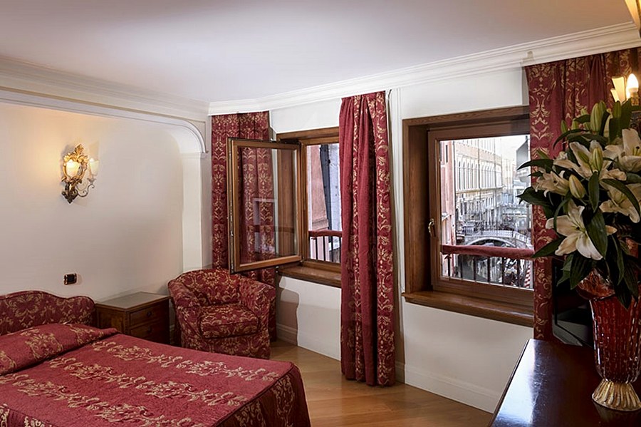 BELLEVUE LUXURY ROOMS photo 4