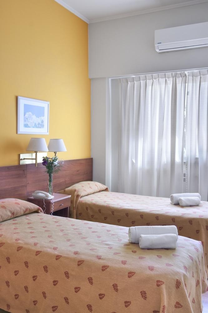 HOTEL MILAN photo 4