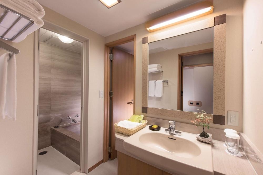 DOUBLETREE HILTON SHURI CASTLE photo 4