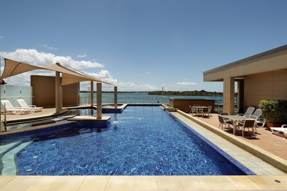 RYDGES photo 3