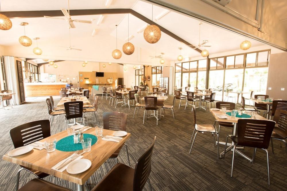MURRAMARANG BEACHFRONT RESORT photo 4