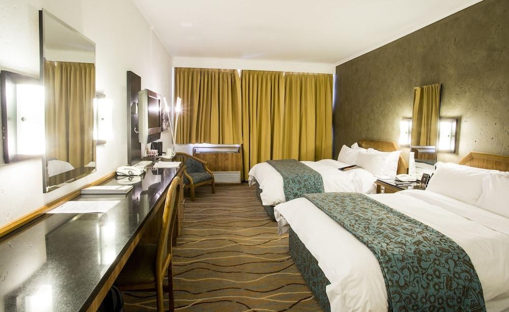 The Centurion Hotel photo 3