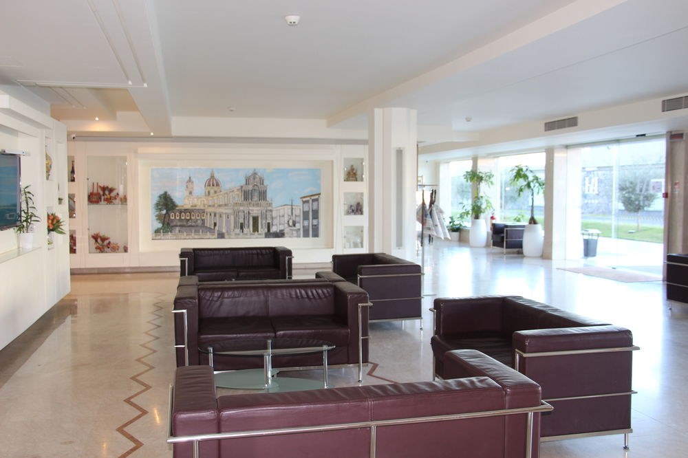 Catania International Airport photo 1