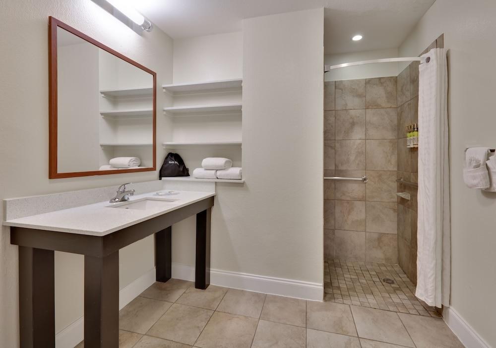CANDLEWOOD SUITES DALLAS photo 4