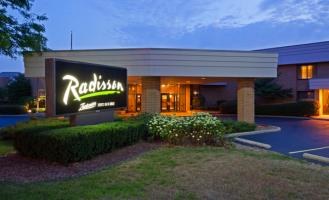 Hampton Inn Glendale Milwaukee, WI photo 2