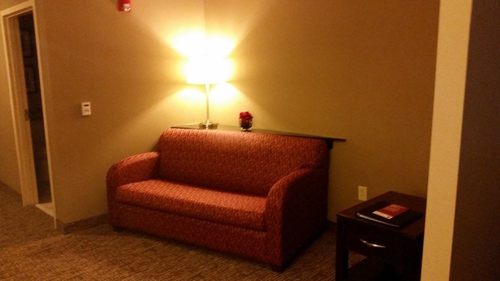 COMFORT SUITES BENTONVILLE photo 1